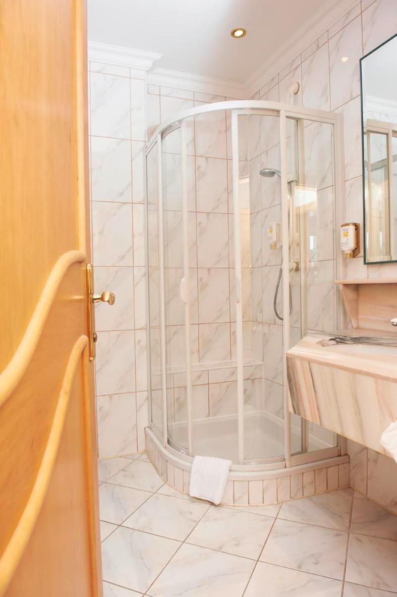 Hotel Lindner Vöcklabruck エクステリア 写真