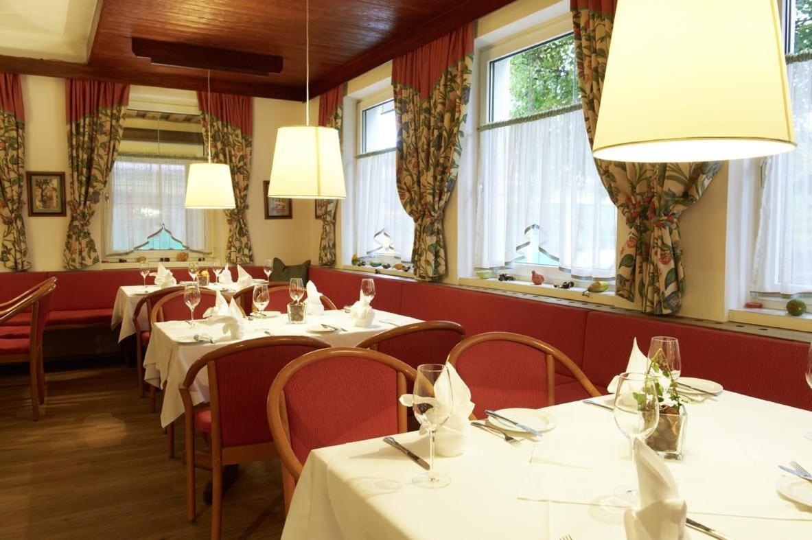 Hotel Lindner Vöcklabruck エクステリア 写真